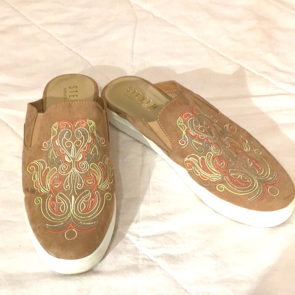 Steven Natural Comfort Shies size 9.5 W (AU)